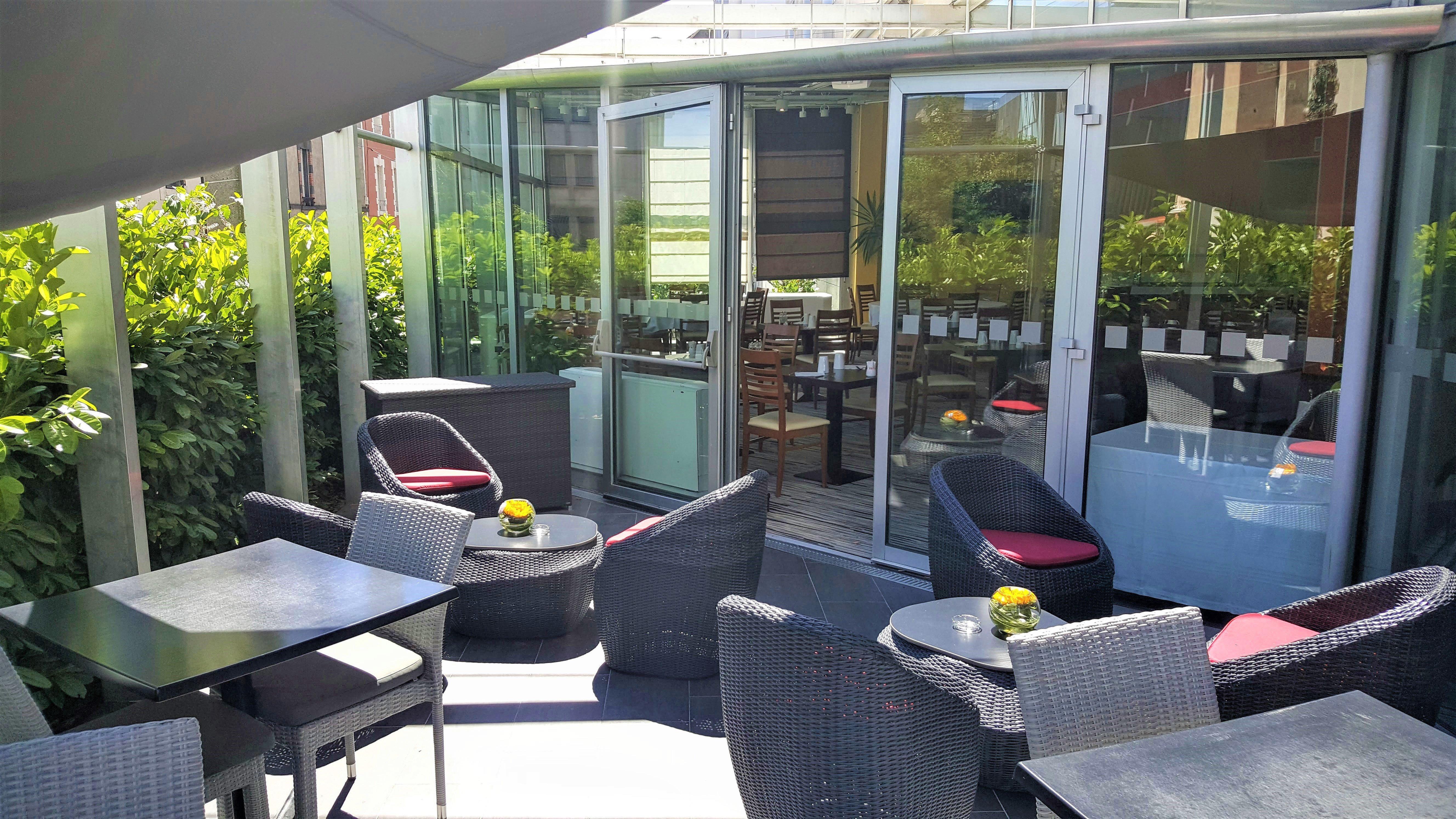 Holiday Inn Clermont Ferrand Centre By Ihg Exterior foto