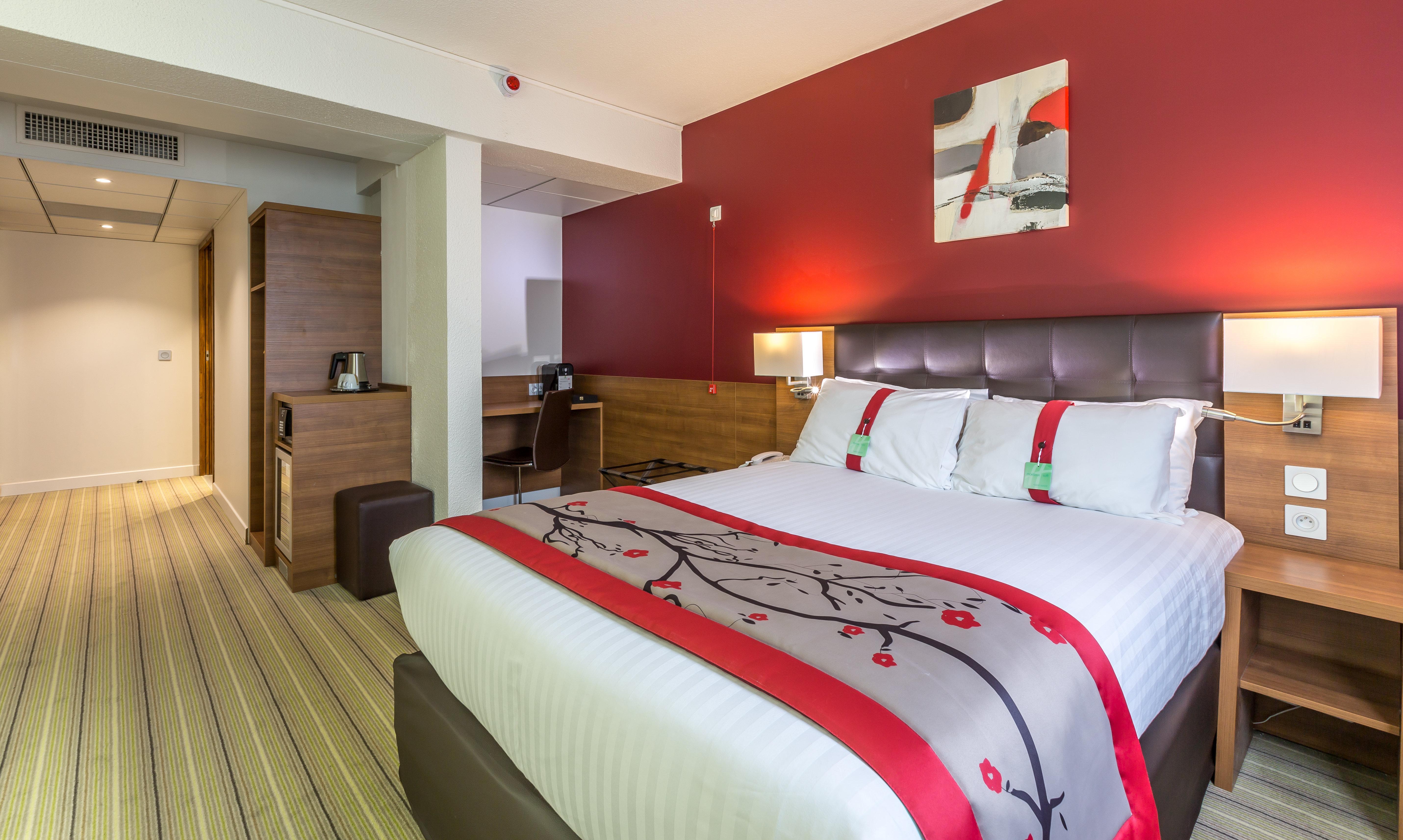 Holiday Inn Clermont Ferrand Centre By Ihg Exterior foto