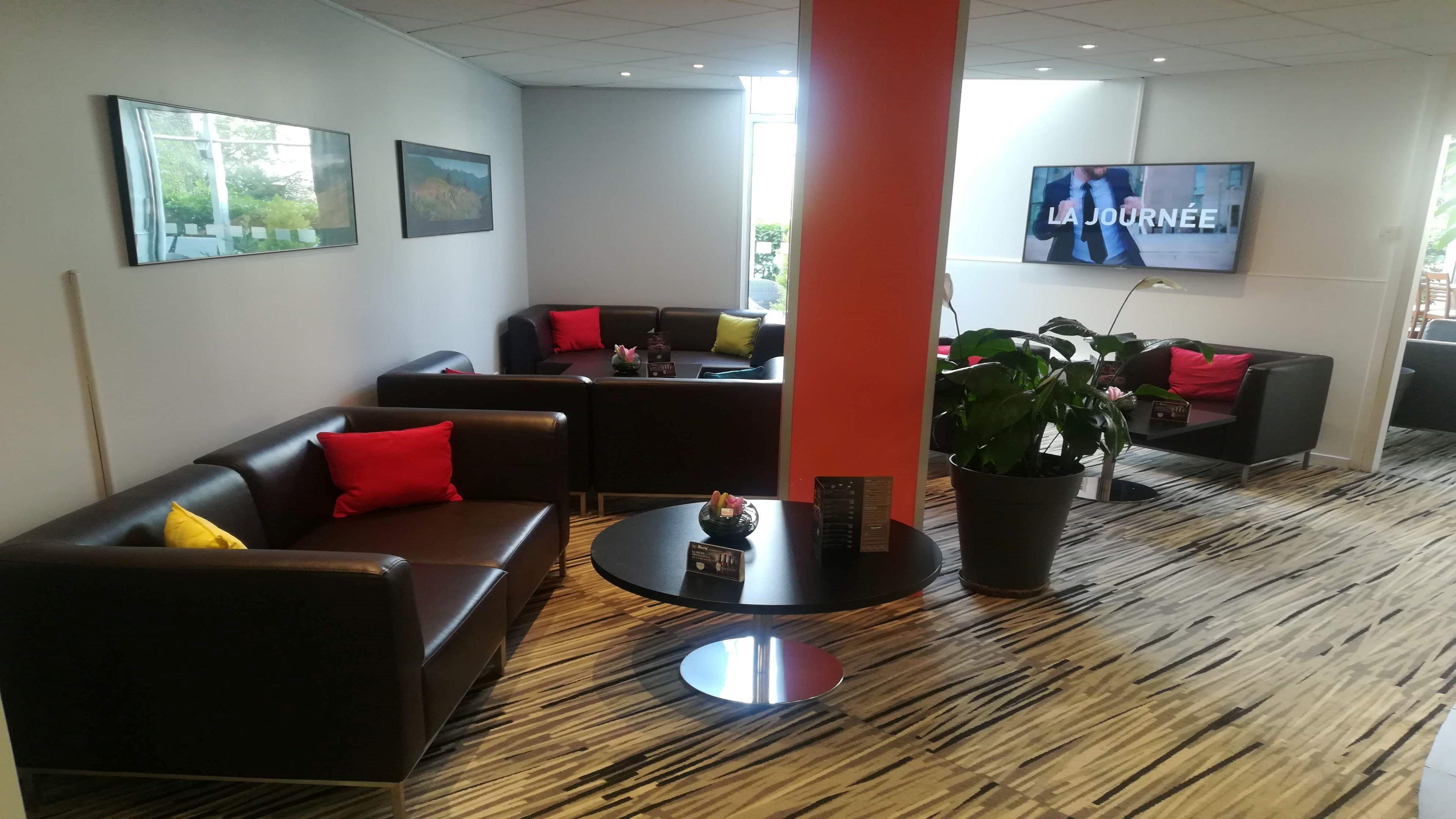 Holiday Inn Clermont Ferrand Centre By Ihg Exterior foto
