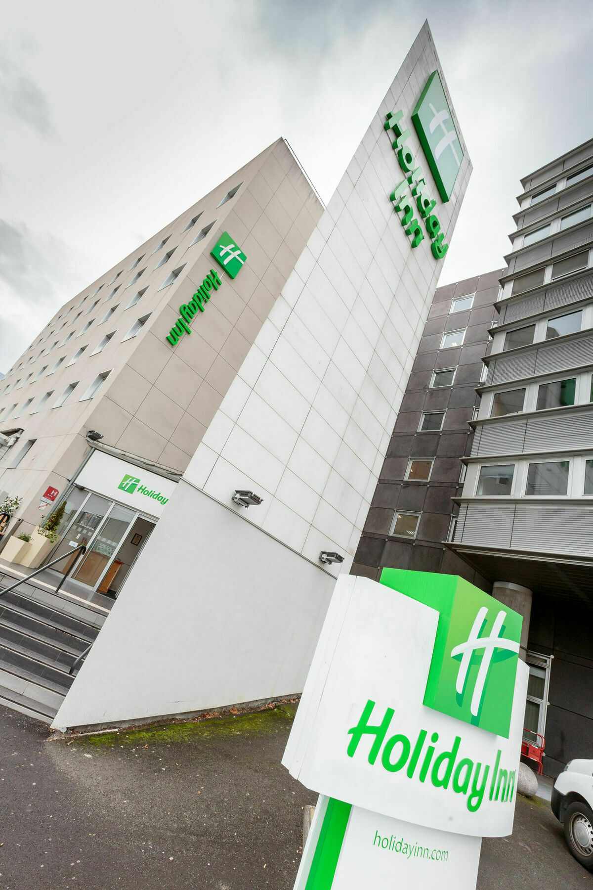 Holiday Inn Clermont Ferrand Centre By Ihg Exterior foto